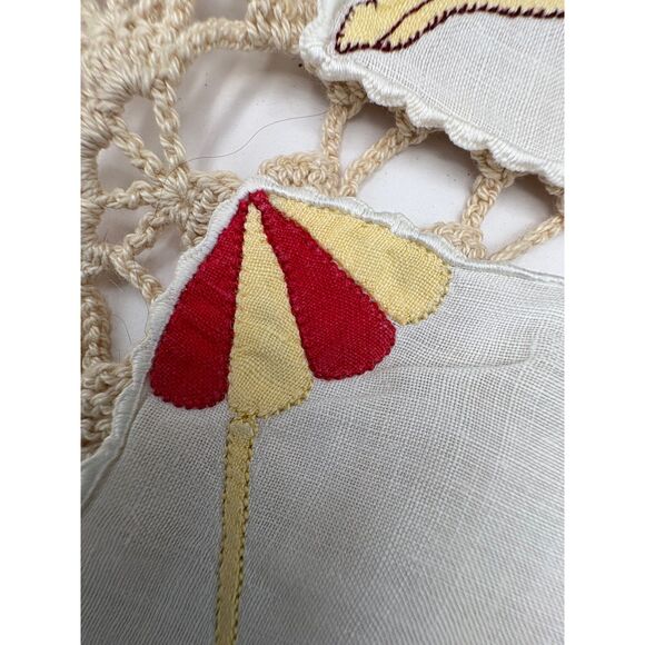 MCM 2 Madeira Linen Cocktail Napkins Carousel Horses Appliqued Circus - Picture 4 of 8